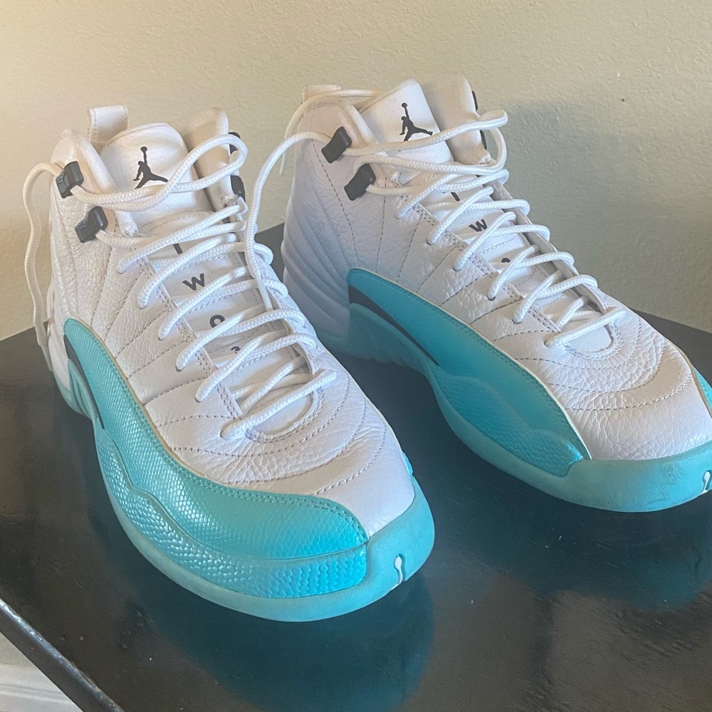 Jordan 12 Retro